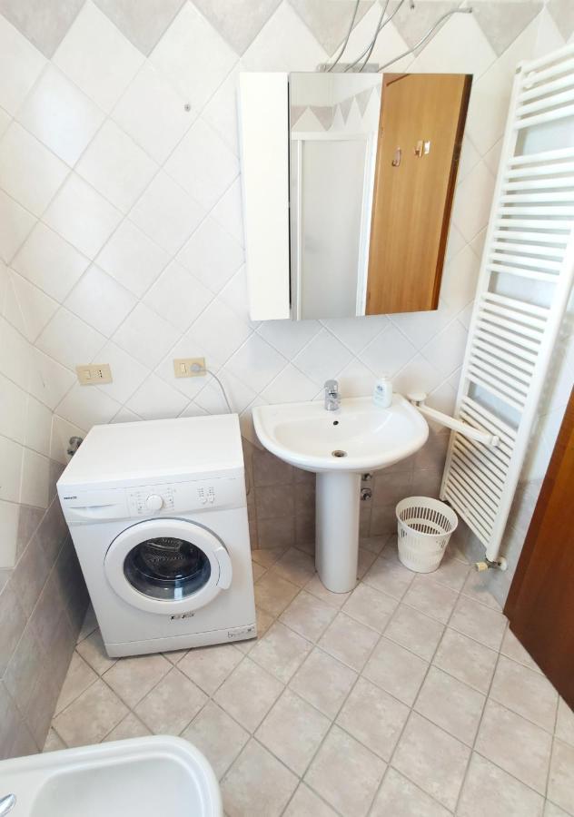 Appartamento San Silvestro - 250 M Da Piazza Mazzini - Immobil Relax Lido di Jesolo